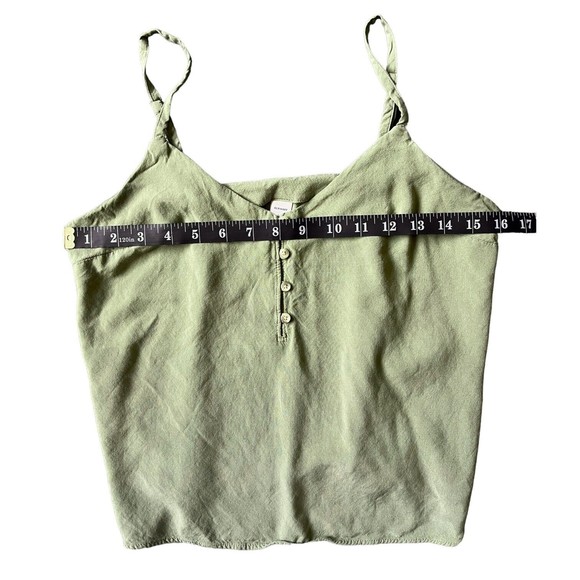 Old Navy Cami Rayon Button Top XS Sage Green Tank Women’s Blouse Extra Small - Picture 8 of 10